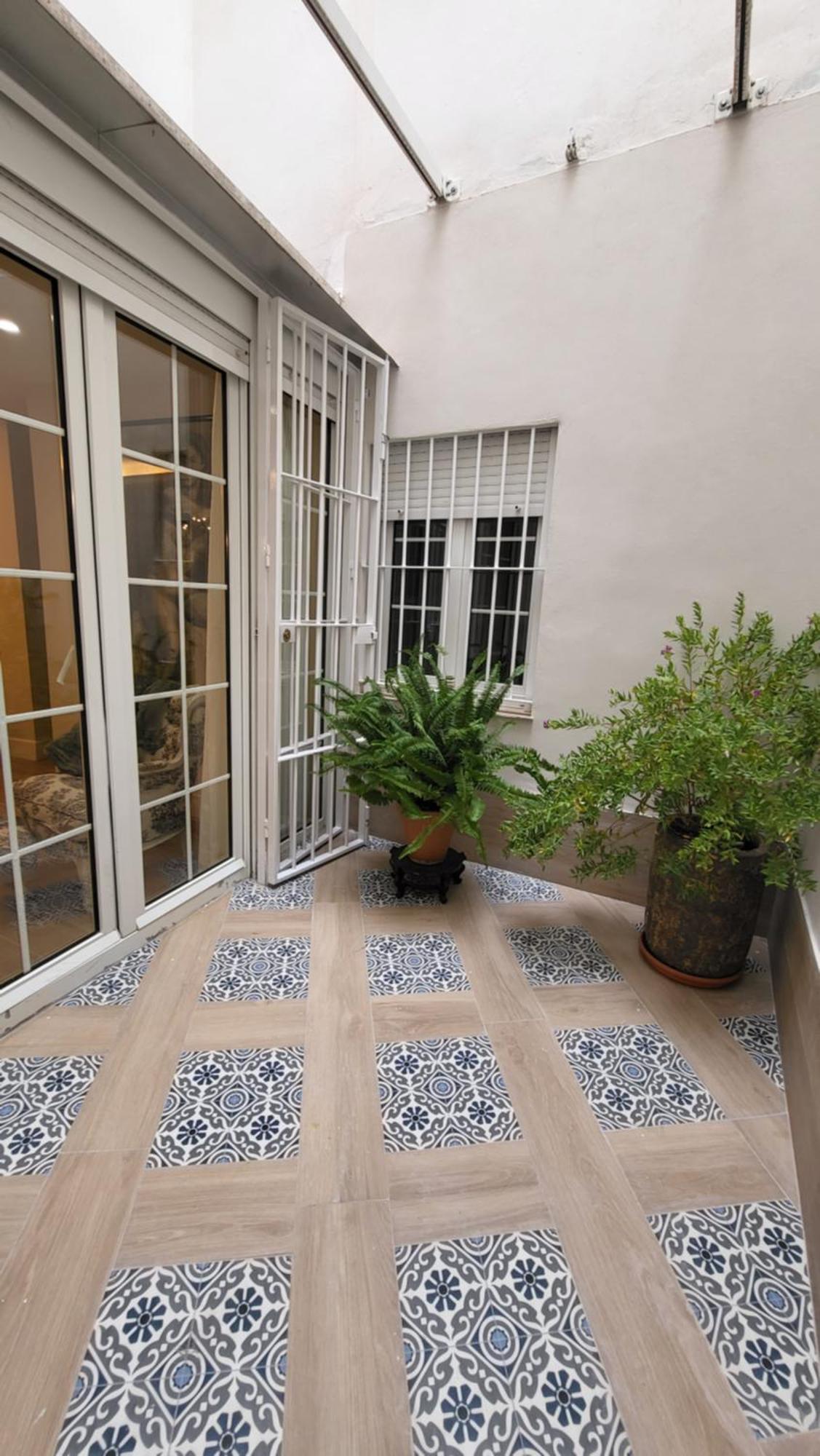 Rentalsevilla En La Plaza Del Salvador Eksteriør bilde
